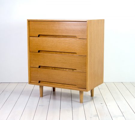 Stag C Range Oak Chest Of Drawers