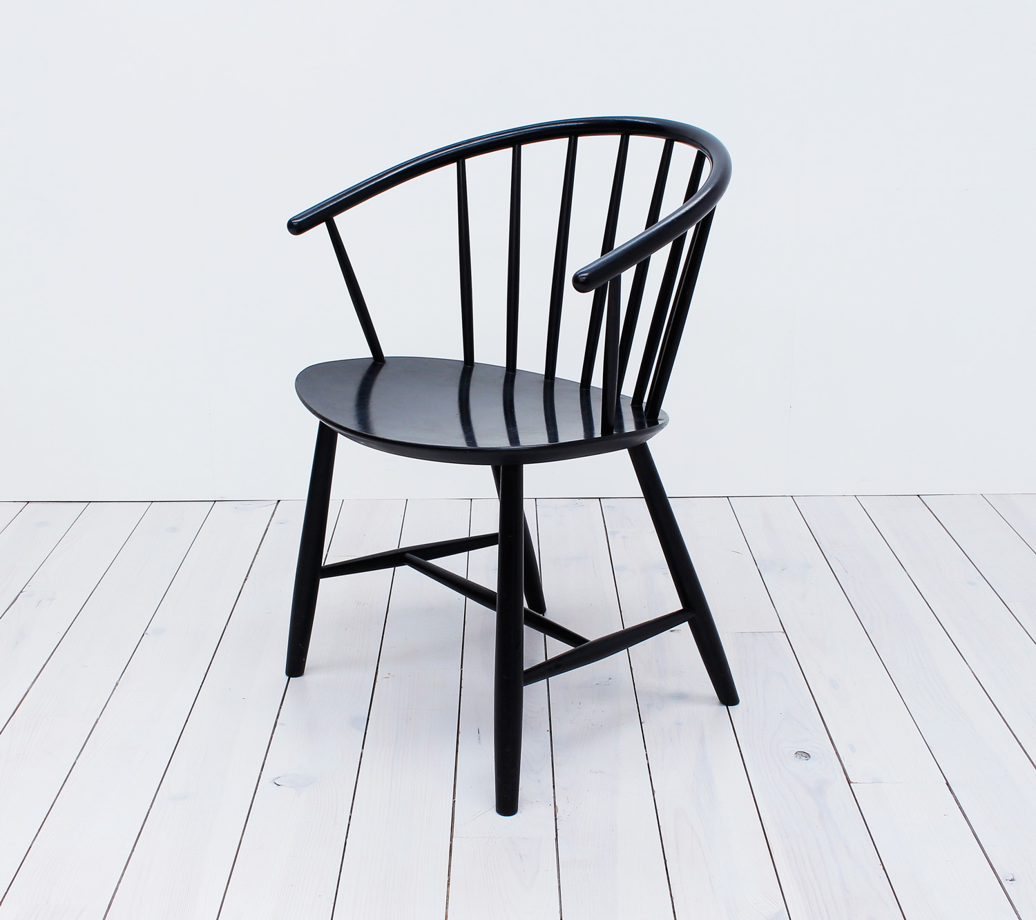 J64 Chair by Ejvind A. Johansson