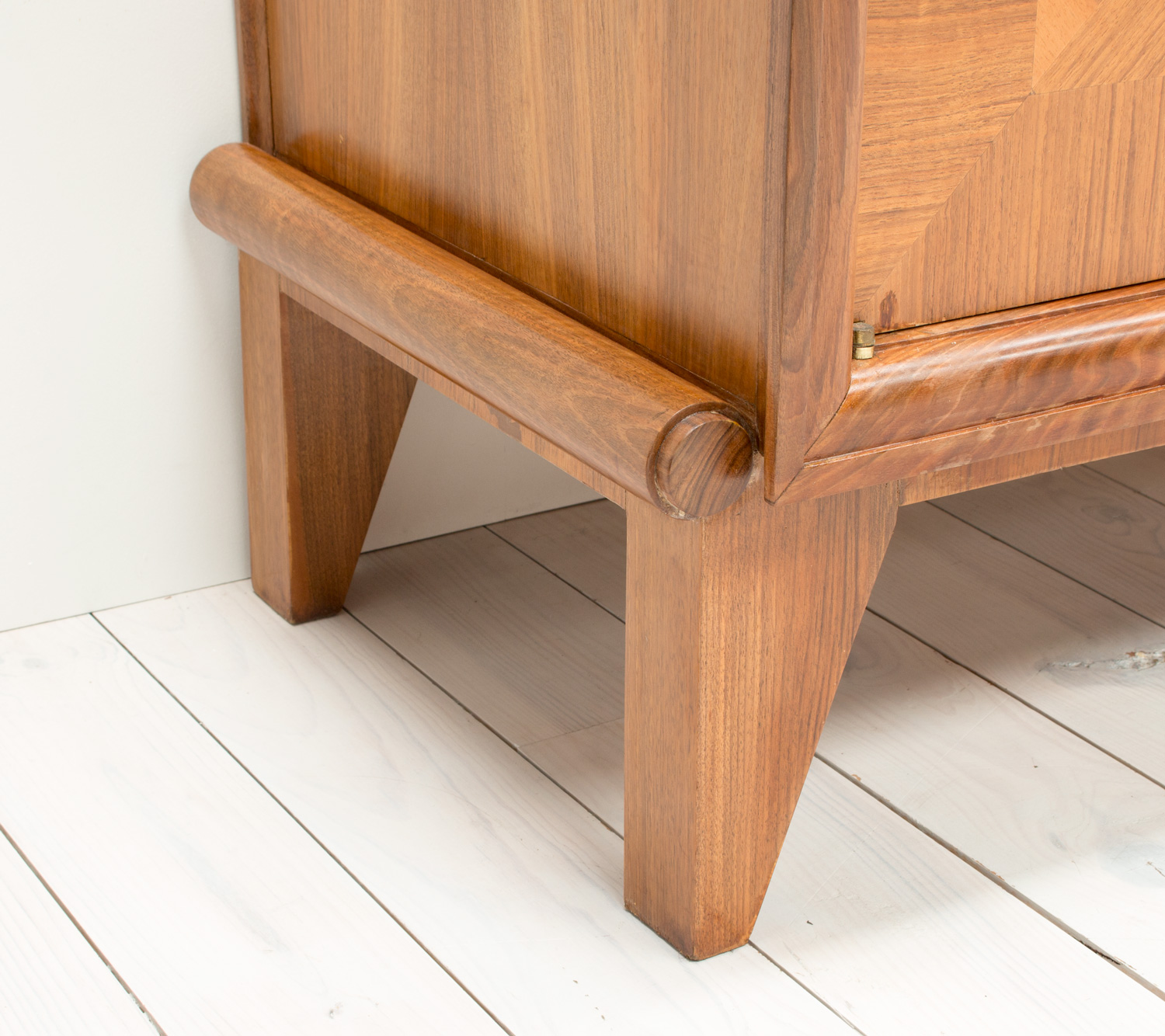 French Art Deco Linen Arc Furniture