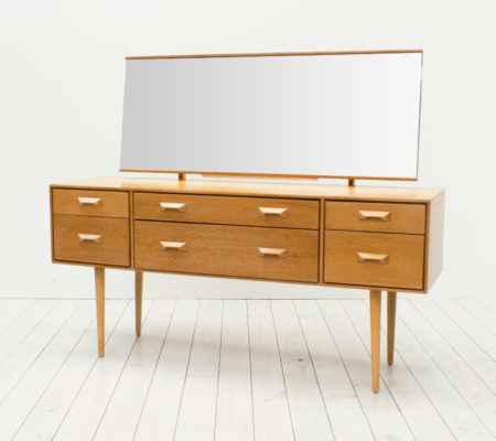 Concord Oak Dressing Table by John & Sylvia Reid for Stag