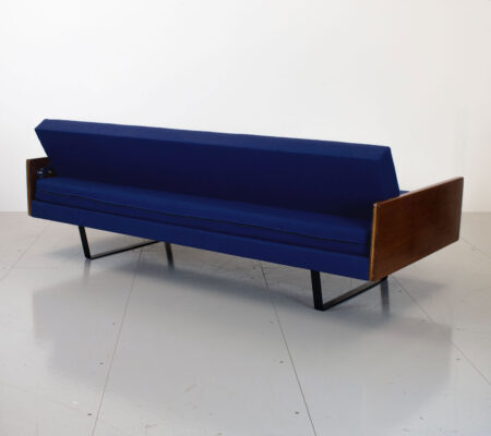 Robin Day Sofa Bed by Hille