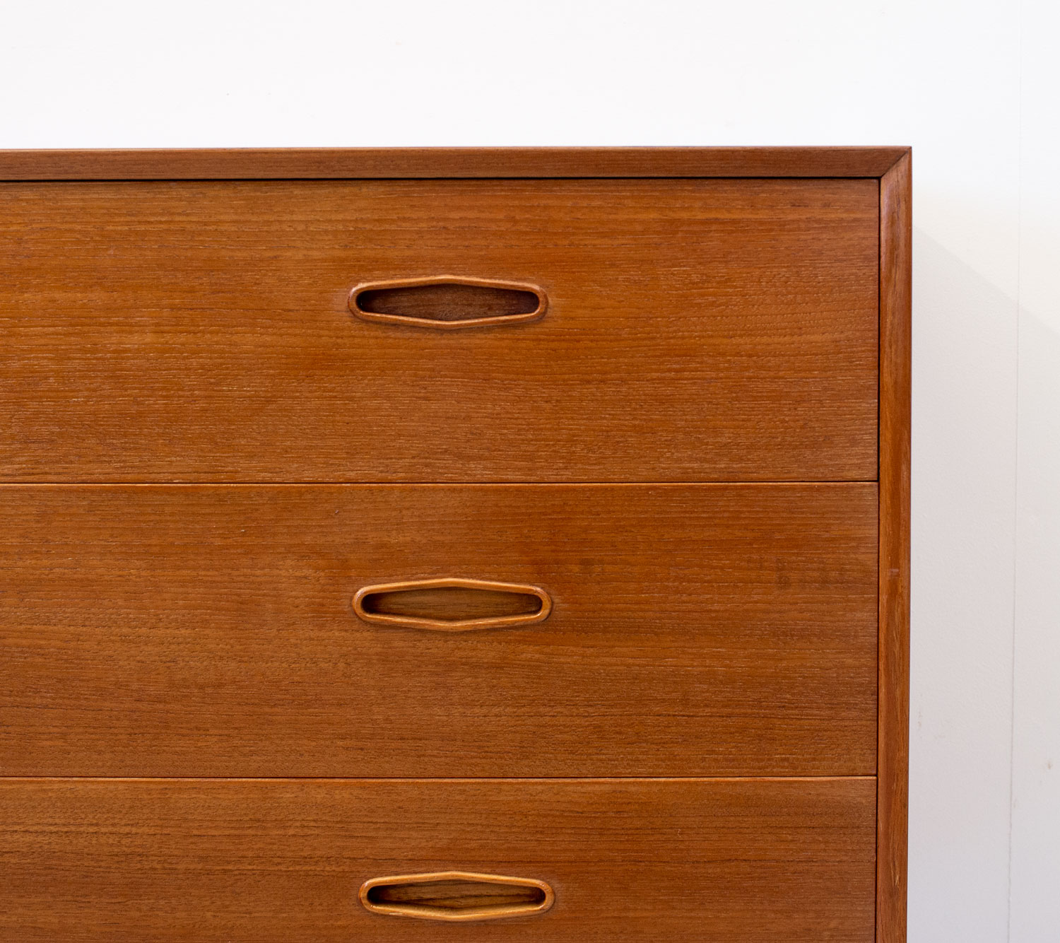 Domi Teak Chest of Drawers by Nils Jonsson for Hugo Troeds