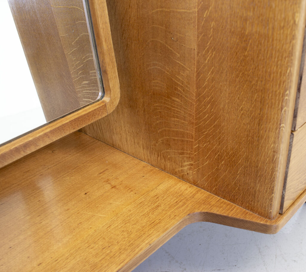 Modernist Gordon Russell Oak Dressing Table