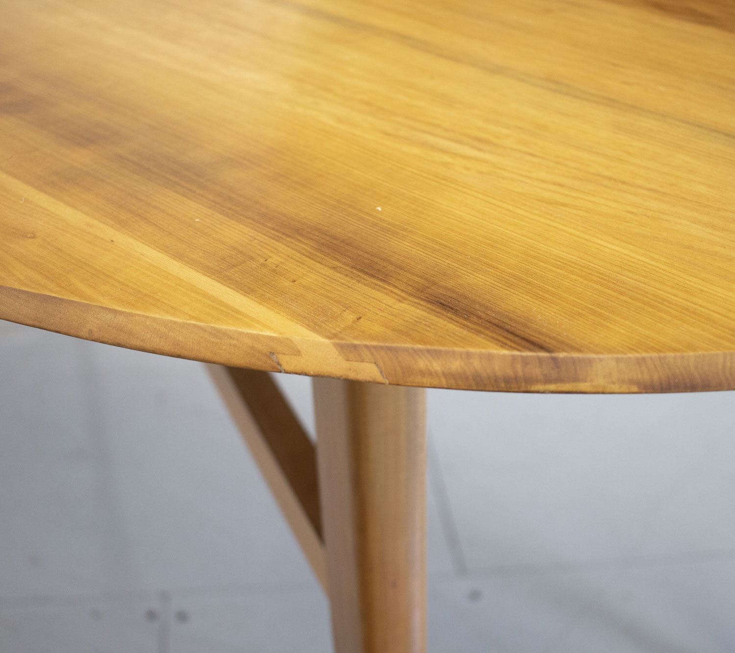 Mid Century Oval Dining Table by AJ Milne for Heals
