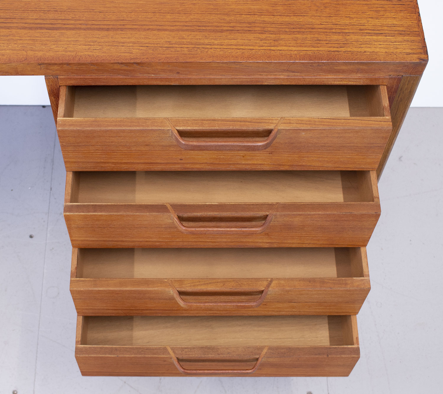 Gordon Russell Teak Dressing Table