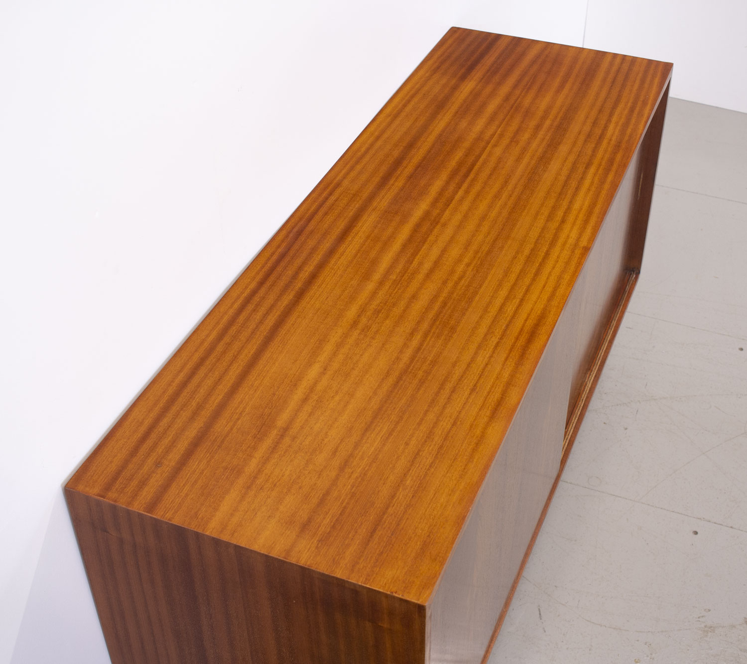 Robin Day Interplan Unit ‘L’ Ash Sideboard for Hille Robin Day Interplan Unit ‘L’ Ash Sideboard for Hille