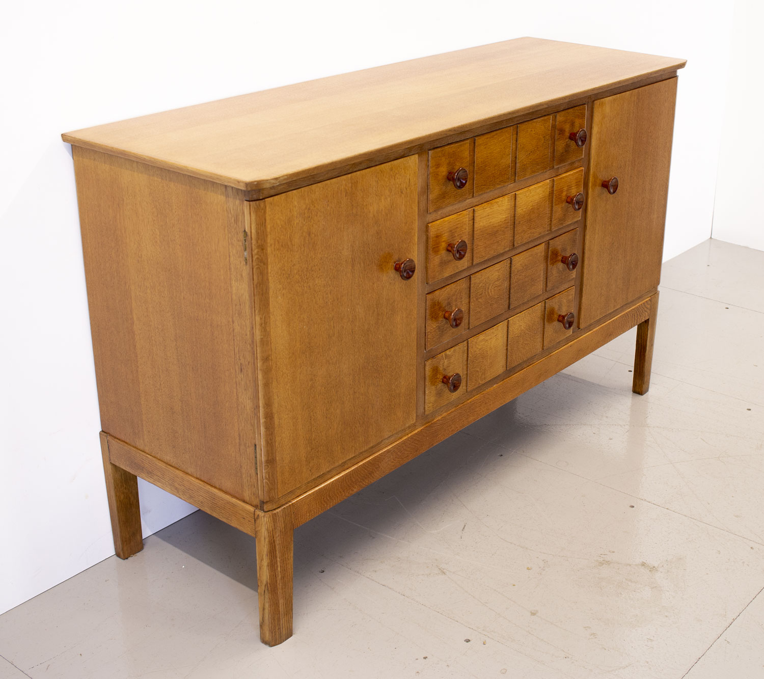 Gordon Russell Oak Sideboard, 1950s