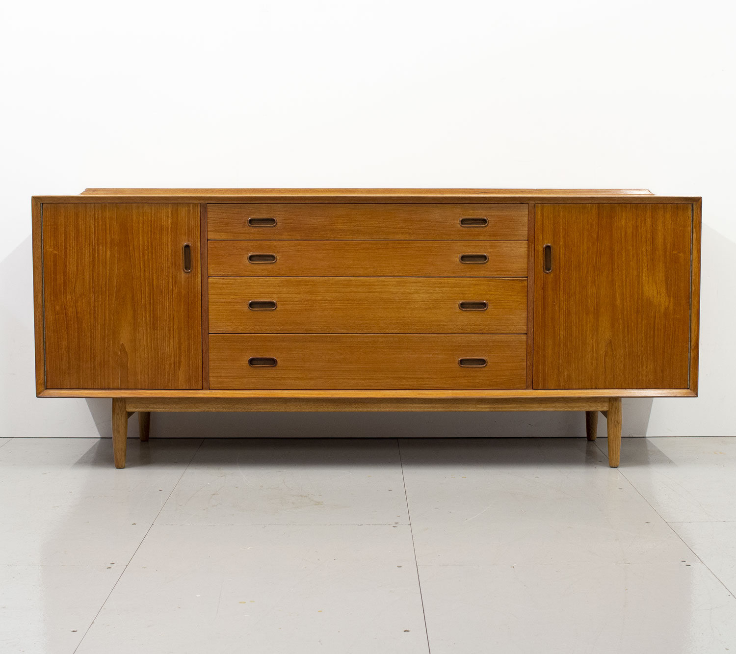 Danish Teak Model OS25 Sideboard by Arne Vodder for Sibast