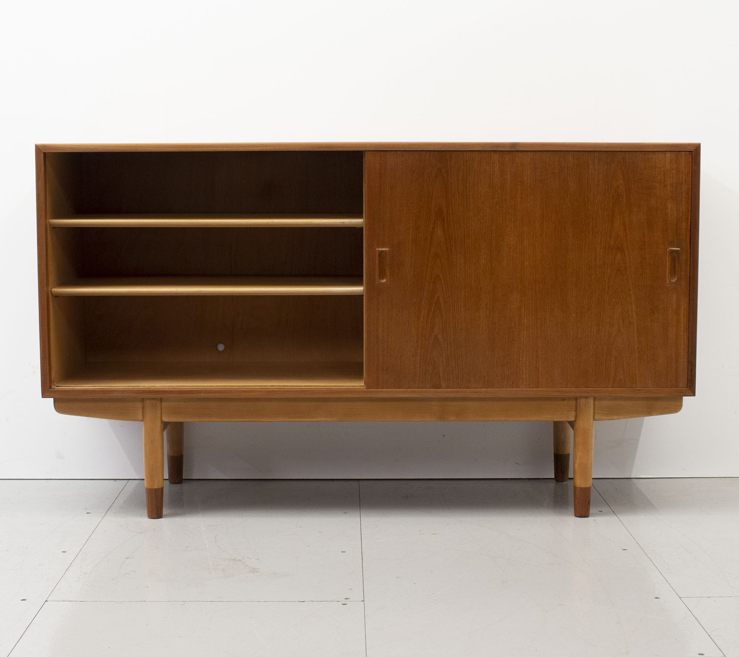 Danish Teak Sideboard by Børge Mogensen for Søborg Møbelfabrik Danish Teak Sideboard by Børge Mogensen for Søborg Møbelfabrik